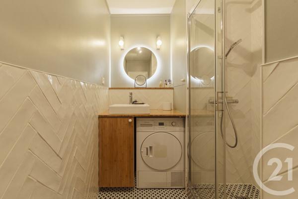 Appartement à vendre  3 pièces - 58 m 2   PARIS  - 75019