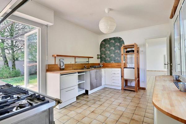 91700 - Maison de 9 pièces - 230 m²