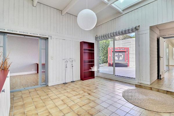 91700 - Maison de 9 pièces - 230 m²