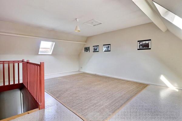 91700 - Maison de 9 pièces - 230 m²