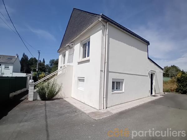 Vente
                Maison80 m² - 6 Pièces -
                    LANGUIDIC (56440)