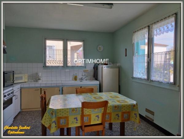 Maison à vendre 5 pièces CHALAIS (16)