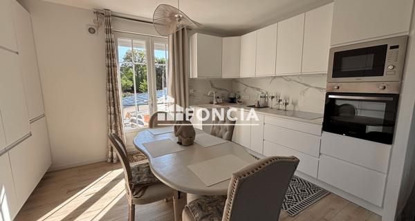 À vendre Maison 4 pièces 66 m² - Niort 79000