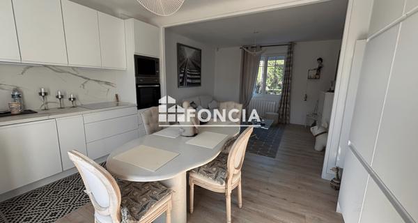 À vendre Maison 4 pièces 66 m² - Niort 79000
