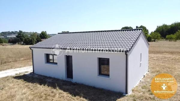 Vente                                                      Maison
                        
                     3 pièces                      70 m2                     à Saint-Astier
