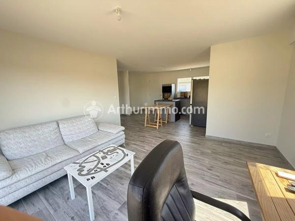 Vente                                                      Maison
                        
                     3 pièces                      70 m2                     à Saint-Astier
