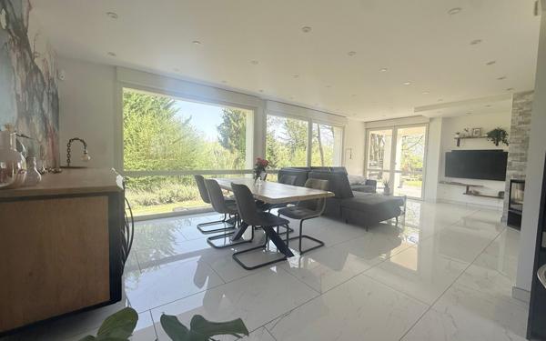 Maison à vendre    6 pièces •  Laon