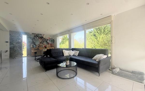 Maison à vendre    6 pièces •  Laon