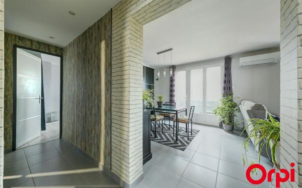Appartement à vendre    4 pièces • 65 m2 Villeurbanne