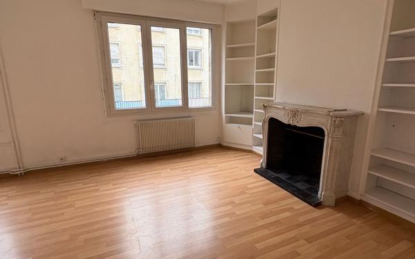 Appartement à vendre    3 pièces • 84 m2 Amiens