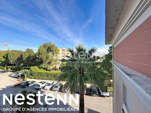 Appartement 2 pièces 45.2 m2 - Box - Terrasse - Piscine