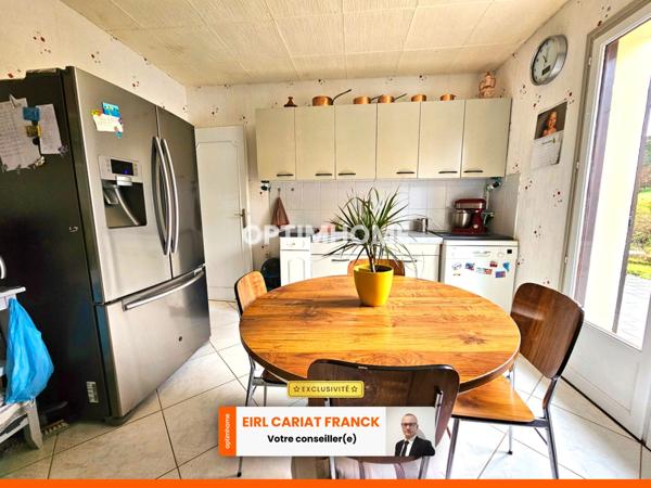 MAISON DE 156 M² AVEC UN APPARTEMENT, L’ENSEMBLE SUR 762 M² DE TERRAIN CLOS :