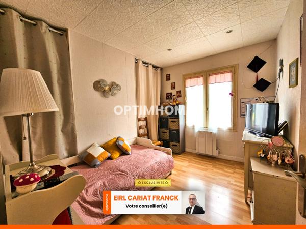 MAISON DE 156 M² AVEC UN APPARTEMENT, L’ENSEMBLE SUR 762 M² DE TERRAIN CLOS :