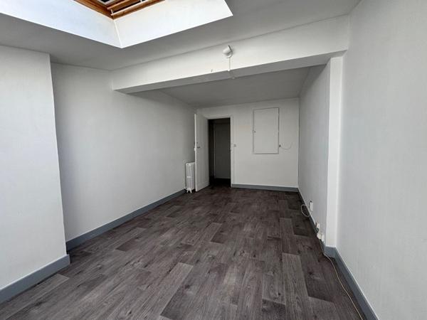 Appartement à vendre |                                       Bordeaux |                                        2 pièces  |  56 m²