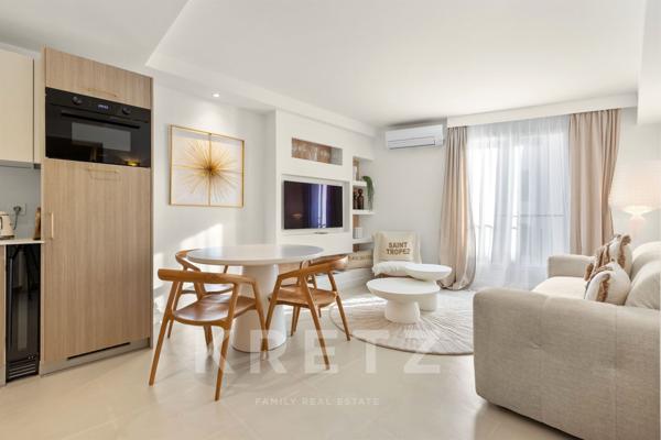 Saint-Tropez, appartement 2 pièces - place des Lices