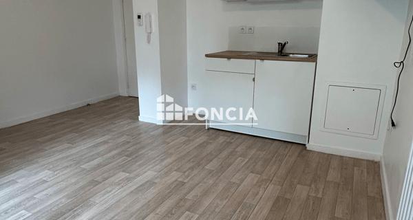 Location Appartement 2 pièces 39.44 m² - Mantes-la-ville 78711