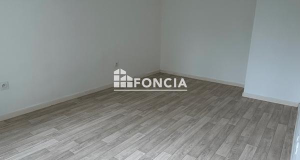 Location Appartement 2 pièces 39.44 m² - Mantes-la-ville 78711