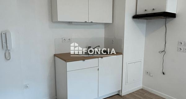 Location Appartement 2 pièces 39.44 m² - Mantes-la-ville 78711
