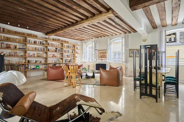 A vendre - Appartement - Paris 75005 - Maubert-Mutualité - calme - ascenseur