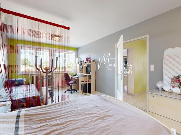 Plein centre de  Montberon