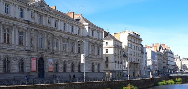 Fonds de commerce - Quai Chateaubriand-