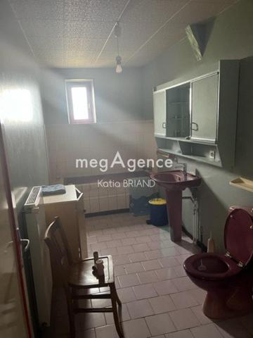 Maison à LAVAL, 53000 - 8 pièces 204m²