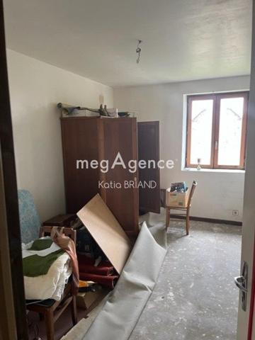 Maison à LAVAL, 53000 - 8 pièces 204m²