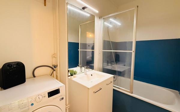 Appartement à louer    3 pièces • 54,38 m2 Oullins