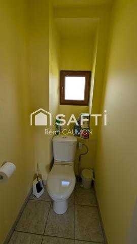 Belle propriété en pierre avec piscine et dépendances