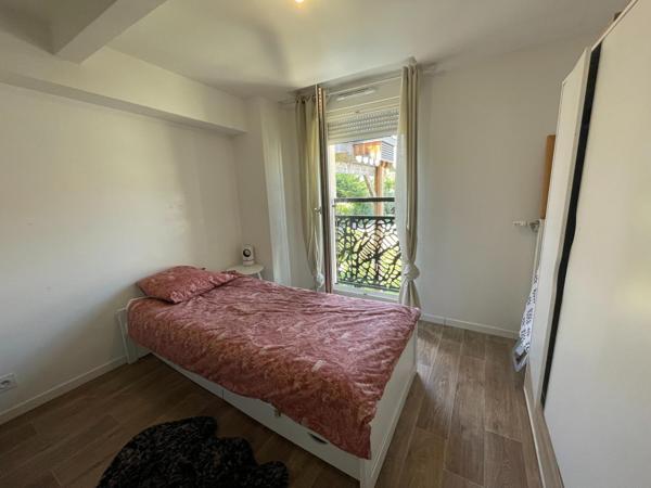 MAISON DE VILLE DE 63 M2 VEC TERRASSE A ORLY VILLE