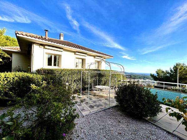 Maison à vendre à La Valette du Var - Un véritable coup de coeur !