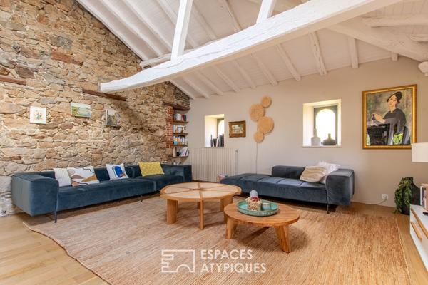 Propriété d’exception : Authentique longère rénovée