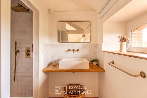 Propriété d’exception : Authentique longère rénovée