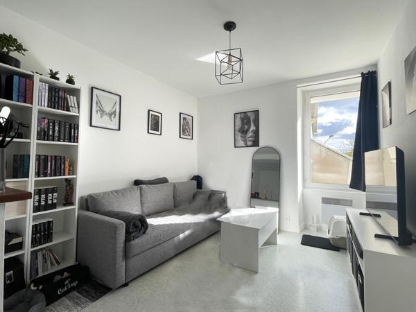 5 500 € de rapport/an de loyer_À seulement 8 minutes du centre de Nantes – Appartement T2 avec vue sur la Loire