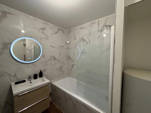 Location Appartement 2 pièces 48 m2 à Saint-Étienne