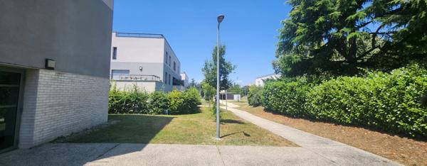 Immobilier Sathonay-Camp (69580) – Studio 32m2 – 165 000 €