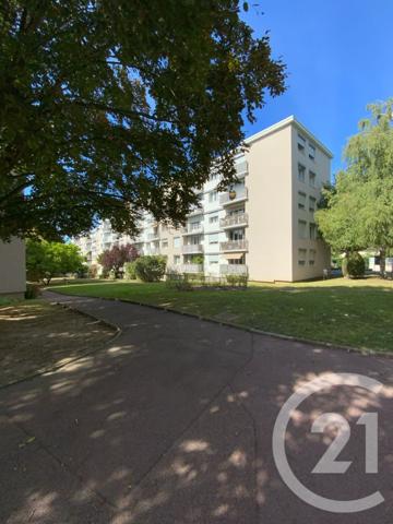 Appartement F5 à vendre  5 pièces - 80,75 m2 ST MICHEL SUR ORGE - 91