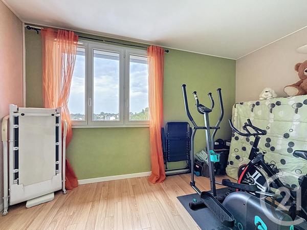 Appartement F5 à vendre  5 pièces - 80,75 m2 ST MICHEL SUR ORGE - 91