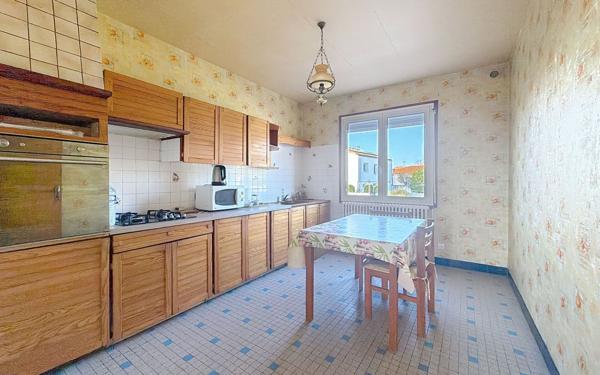 Maison à vendre    7 pièces •  Puilboreau