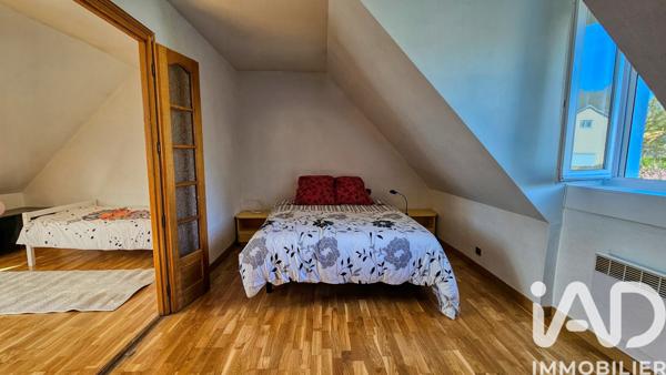 Maison à vendre 9 pièces 234 m² Morainvilliers