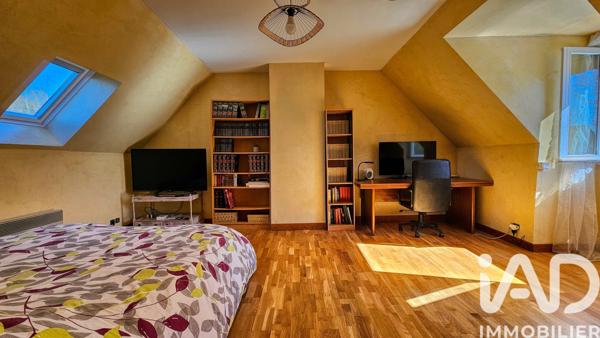 Maison à vendre 9 pièces 234 m² Morainvilliers