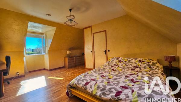 Maison à vendre 9 pièces 234 m² Morainvilliers