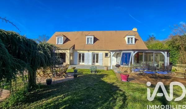 Maison à vendre 9 pièces 234 m² Morainvilliers