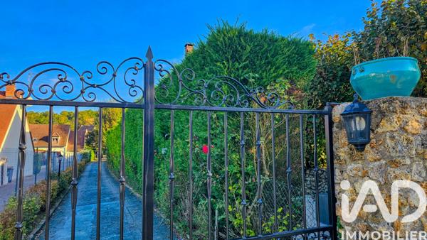 Maison à vendre 9 pièces 234 m² Morainvilliers