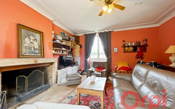 Maison à vendre    7 pièces • 253,89 m2 Bussy