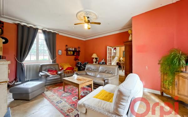 Maison à vendre    7 pièces • 253,89 m2 Bussy