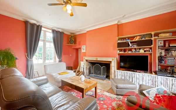 Maison à vendre    7 pièces • 253,89 m2 Bussy