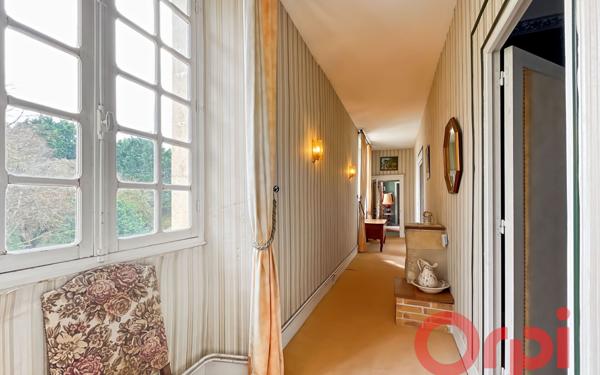 Maison à vendre    7 pièces • 253,89 m2 Bussy