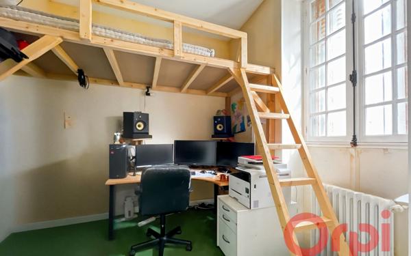 Maison à vendre    7 pièces • 253,89 m2 Bussy