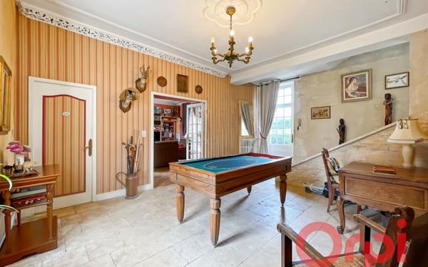 Maison à vendre    7 pièces • 253,89 m2 Bussy